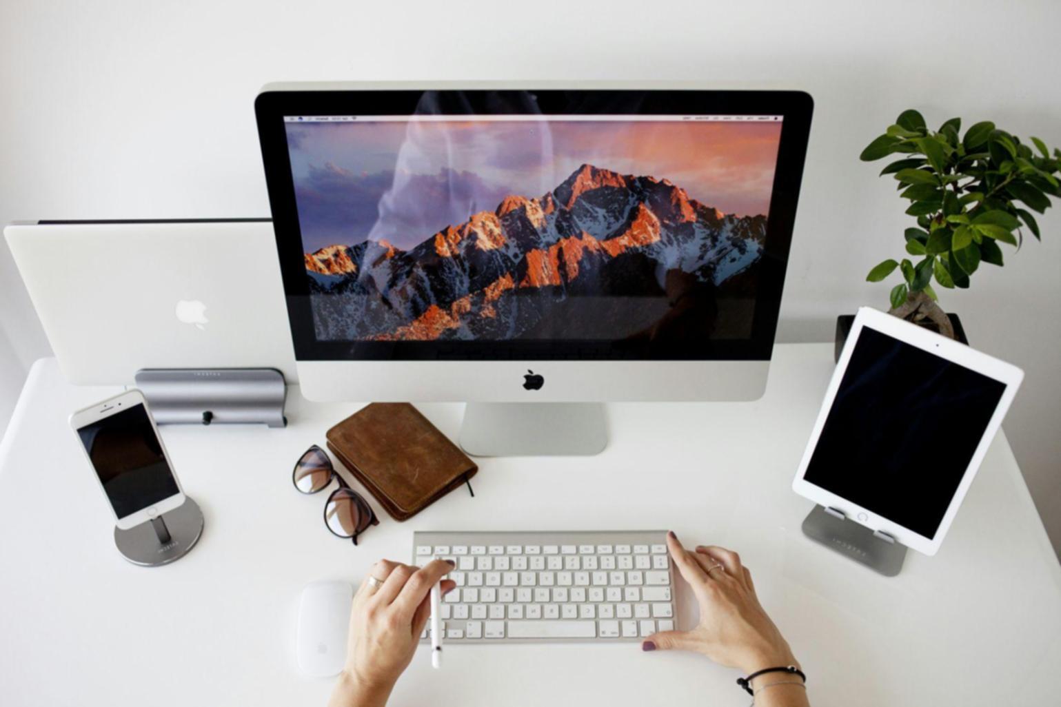 Professional development workshop focusing on financial dialogue techniques